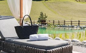 Traumhotel Alpina Superior (Adults Only)